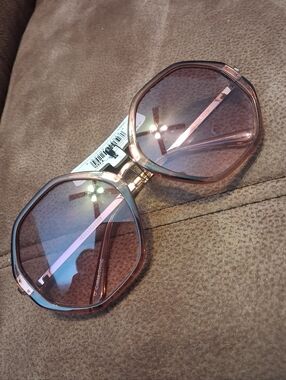 Foster Grant Rose-Tinted Oversized Geometric Sunglasses